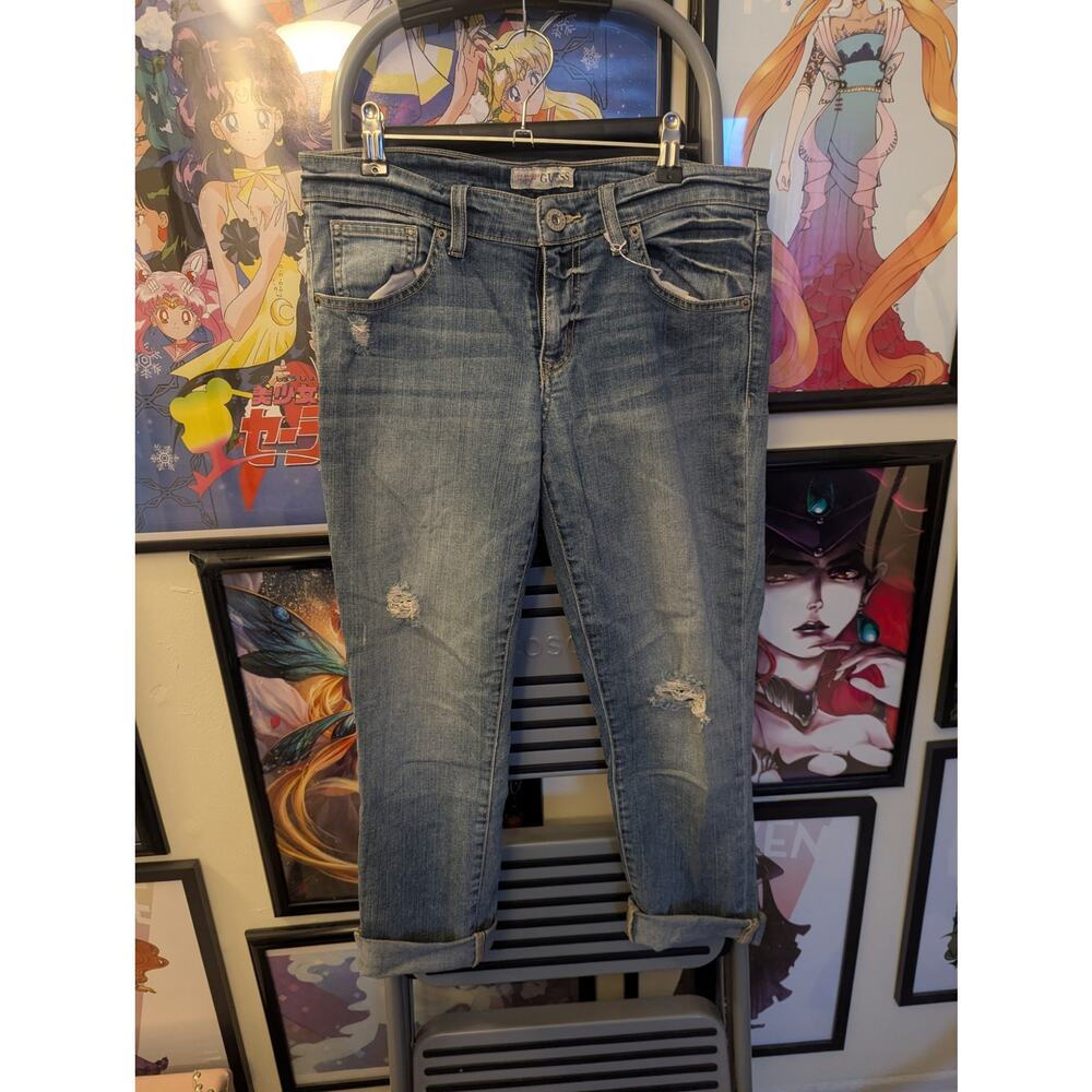 Guess Distressed Light Wash Capris Sz 28